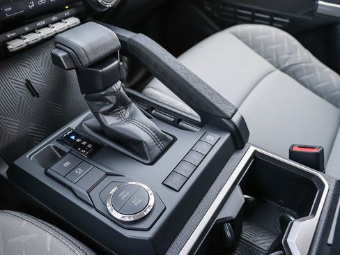 New 2026 Toyota Tacoma SR5 RWD image 39