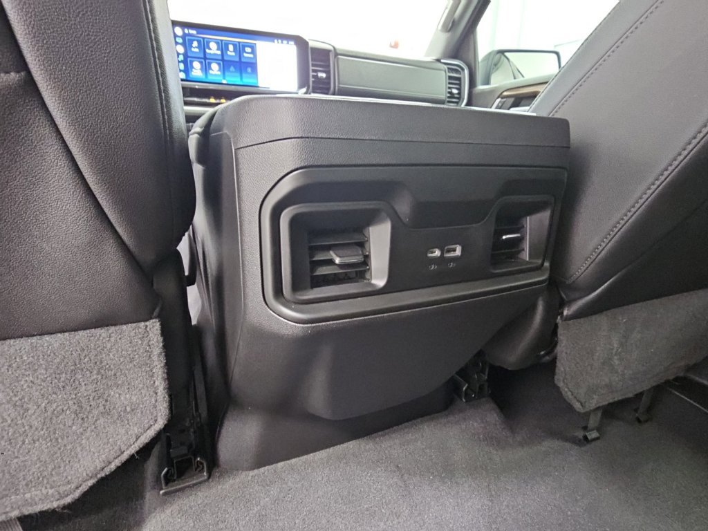 Used 2022 Chevrolet Silverado 1500 RST w/ Convenience Package II RWD image 31