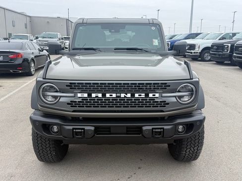 New 2025 Ford Bronco Badlands image 40