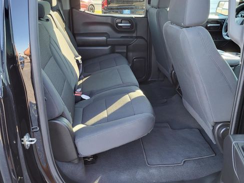 Used 2022 Chevrolet Silverado 1500 Custom Trail Boss w/ LPO, Dark Essentials Package image 11