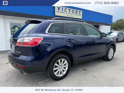 Used 2010 MAZDA CX-9 Touring w/ Moonroof & Bose Audio Pkg FWD image 3