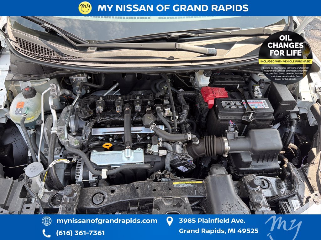 Used 2025 Nissan Versa SV w/ Trunk Package FWD image 29