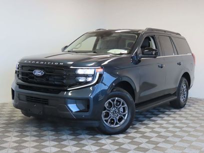 Used 2025 Ford Expedition Active