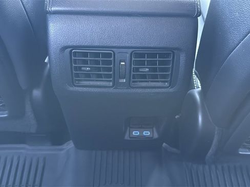 Used 2023 Toyota 4Runner Limited image 15