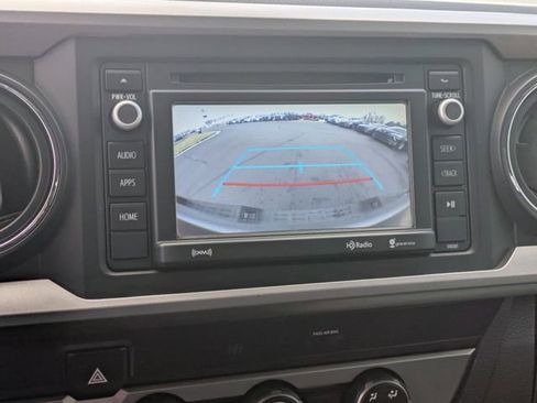 Used 2019 Toyota Tacoma SR5 image 21