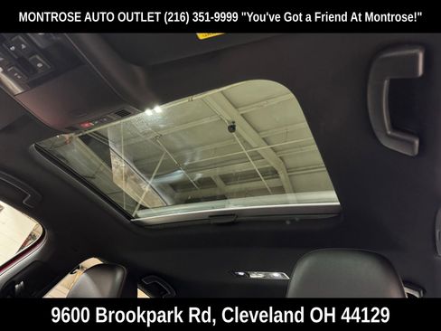 Used 2020 Volkswagen GTI SE image 29