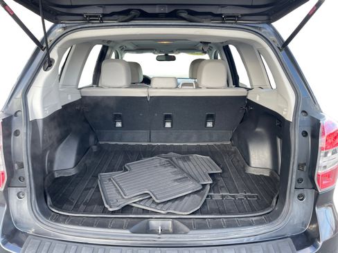Used 2014 Subaru Forester 2.5i Limited w/ Popular Package #2 image 6