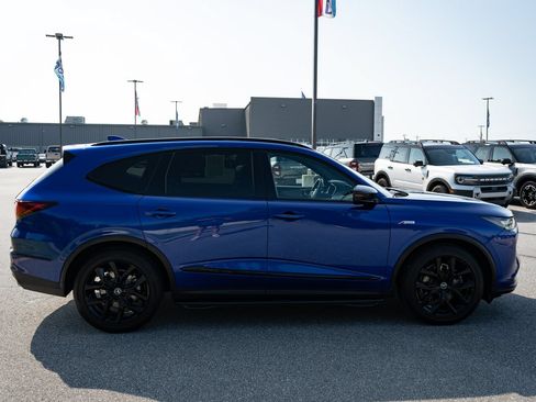 Used 2022 Acura MDX A-Spec AWD/4WD image 11