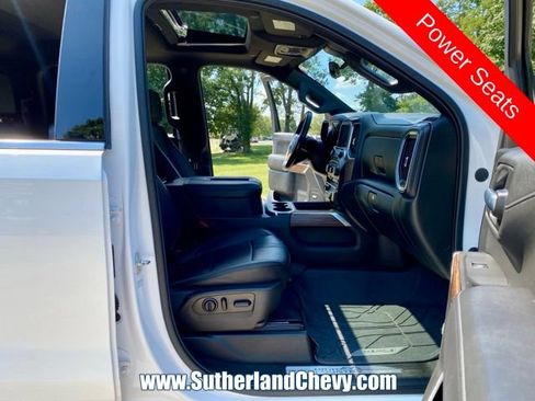 Used 2021 Chevrolet Silverado 1500 High Country w/ Technology Package AWD/4WD image 22