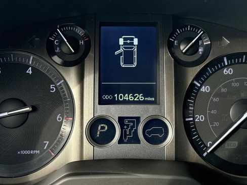 Used 2018 Lexus GX 460 image 27