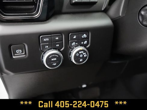 Used 2024 GMC Sierra 1500 AT4 w/ Technology Package AWD/4WD image 35