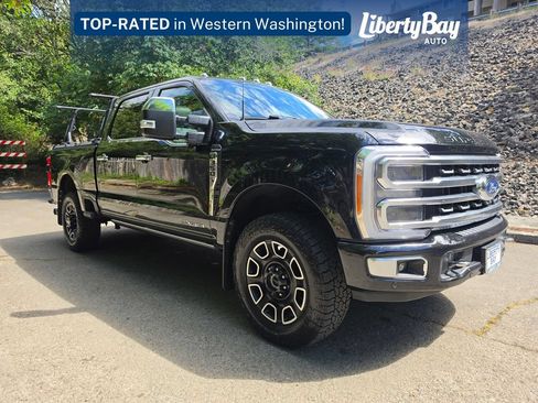 Used 2023 Ford F350 Platinum AWD/4WD image 3