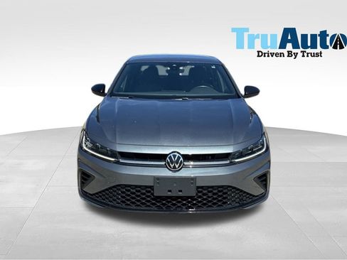Used 2025 Volkswagen Jetta Sport FWD image 2