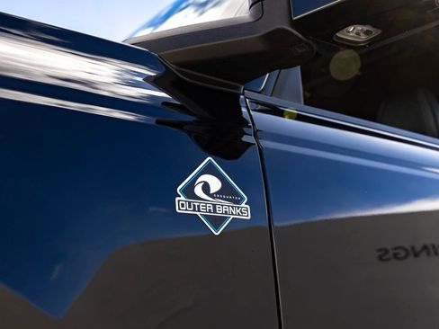 Used 2022 Ford Bronco Outer Banks w/ Sasquatch Package image 13