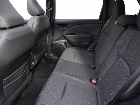 New 2026 Subaru Forester Premium AWD/4WD image 21