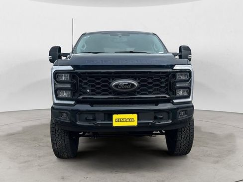 Used 2025 Ford F250 Lariat w/ Lariat Ultimate Package AWD/4WD image 6