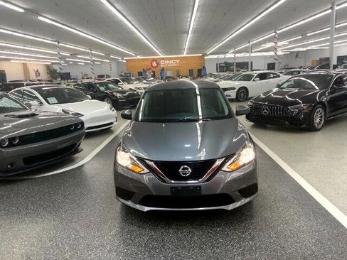 Used 2017 Nissan Sentra S image 3