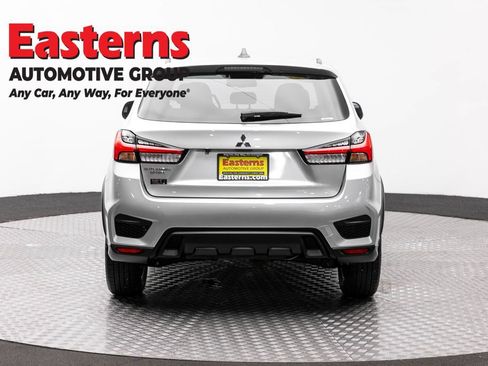Used 2025 Mitsubishi Outlander Sport SE AWD/4WD image 6