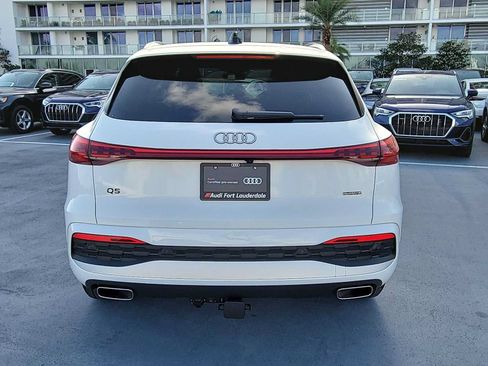 Certified 2025 Audi Q5 Premium w/ Premium Plus AWD/4WD image 5
