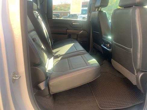 Used 2022 GMC Sierra 2500 Denali image 14