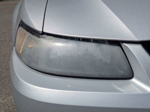 Used 2003 Ford Mustang Coupe RWD image 10