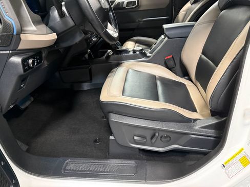 Used 2024 Ford Bronco Wildtrak AWD/4WD image 56