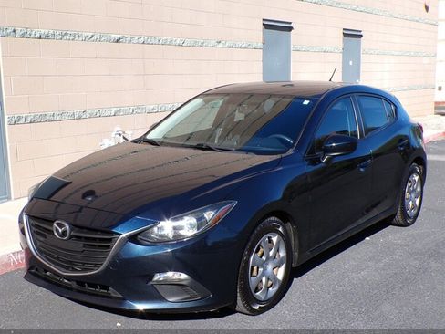 Used 2014 MAZDA MAZDA3 i Sport image 3