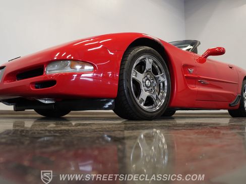 Used 1999 Chevrolet Corvette Convertible w/ Memory Pkg RWD image 21
