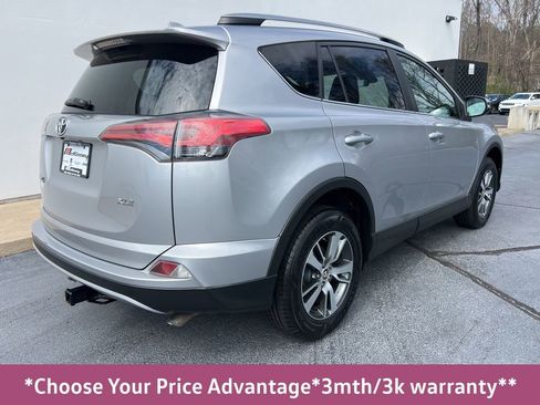 Used 2018 Toyota RAV4 XLE image 3
