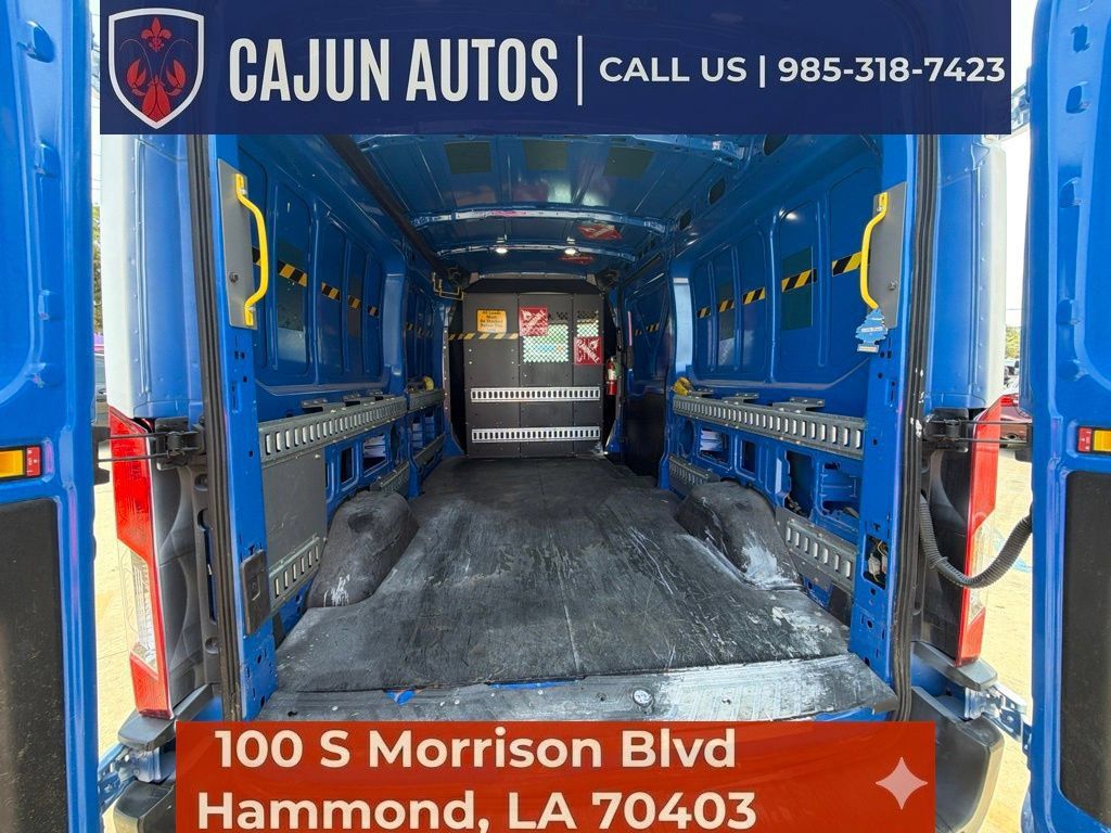 Used 2018 Ford Transit 250 148 Medium Roof RWD image 24