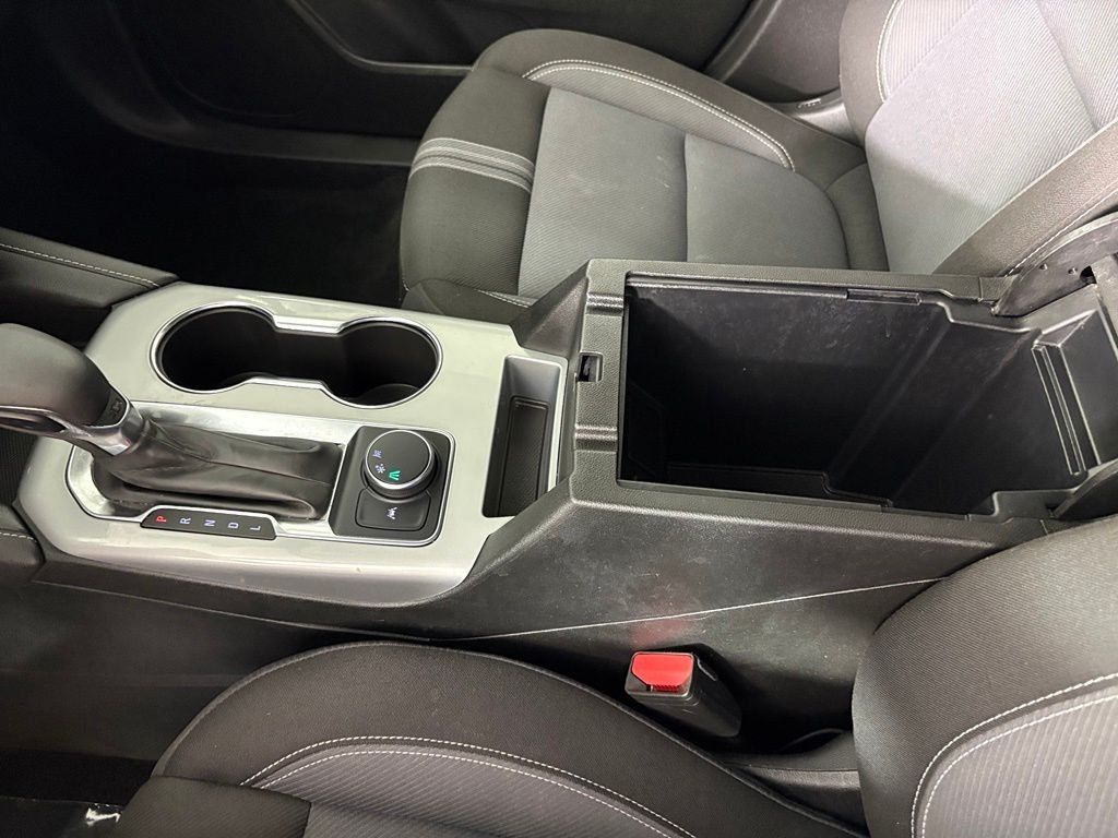 Used 2025 Chevrolet Blazer LT FWD image 29