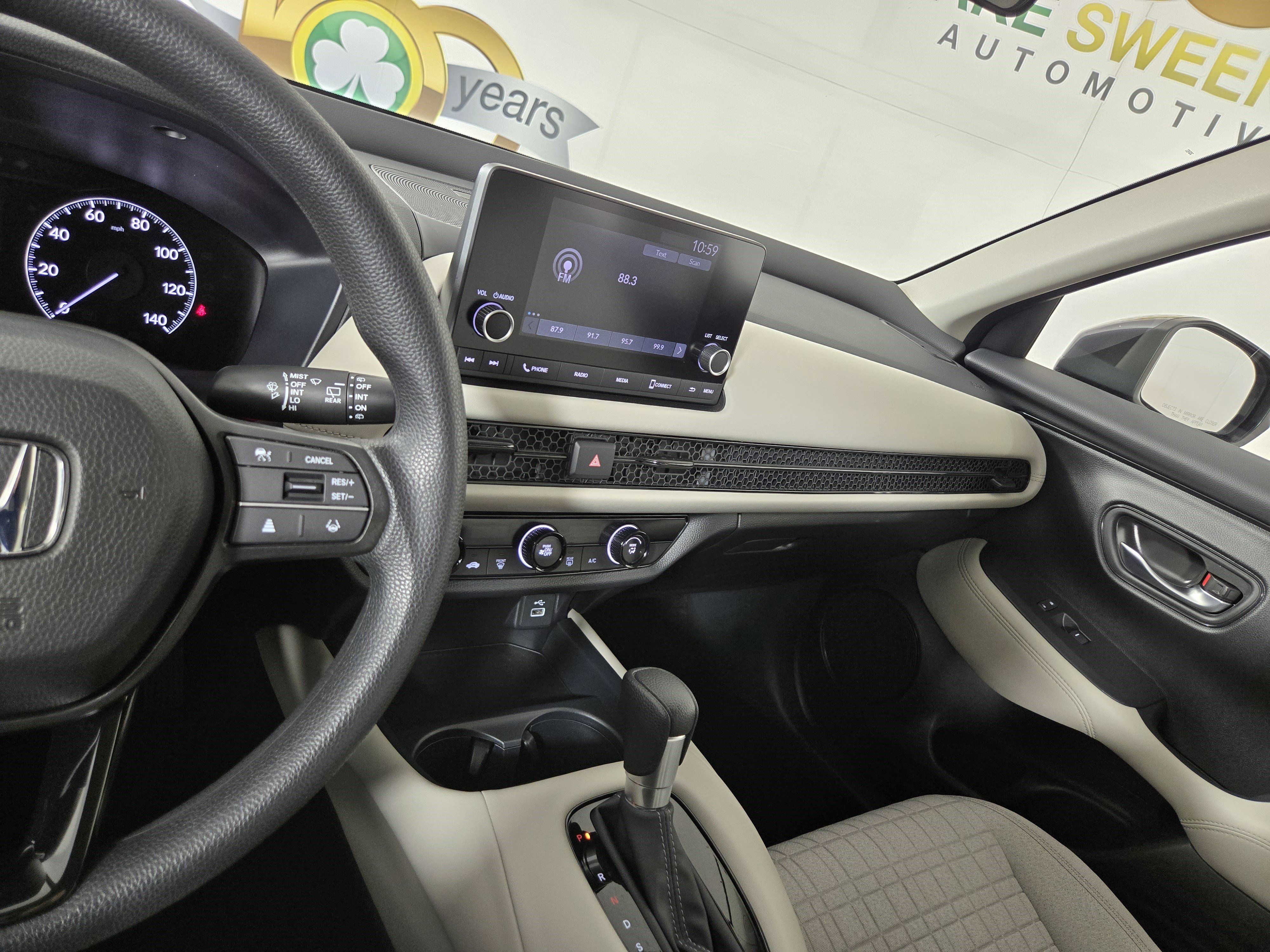 Used 2024 Honda HR-V LX image 23