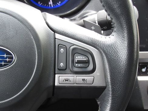 Used 2017 Subaru Outback 2.5i Limited image 27