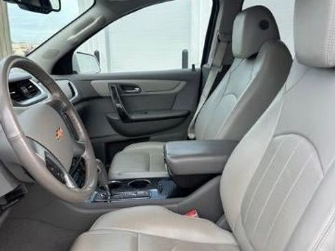 Used 2016 Chevrolet Traverse LTZ AWD/4WD image 12