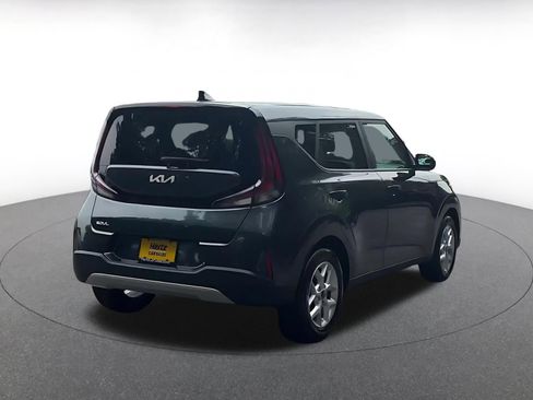Used 2025 Kia Soul LX w/ LX Technology Package FWD image 14