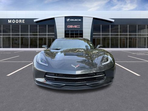 Used 2017 Chevrolet Corvette Stingray Coupe w/ 1LT RWD image 5