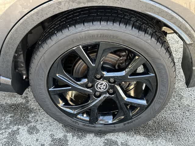 Used 2022 Toyota C-HR Nightshade FWD image 5