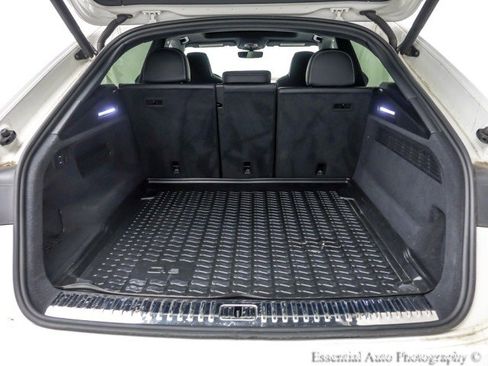 Used 2020 Audi SQ8 Premium Plus w/ Driver Assistance Package image 29