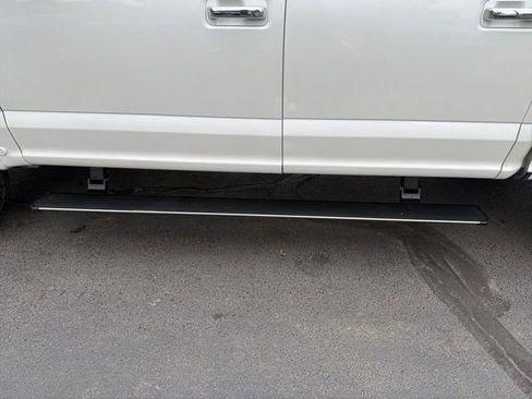 Used 2018 Ford F150 Platinum AWD/4WD image 9