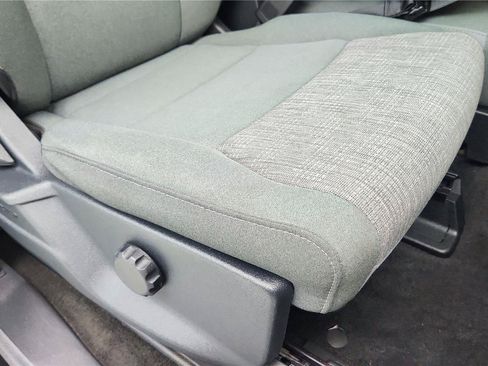 Used 2023 Ford F150 XLT AWD/4WD image 26