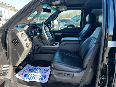 Used 2016 Ford F350 Lariat w/ Lariat Ultimate Package image 32