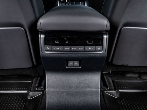 Used 2025 Lexus GX 550 550 Luxury+ w/ Accessory Package (2T) image 34