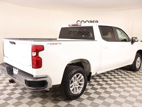 Used 2023 Chevrolet Silverado 1500 LT AWD/4WD image 20