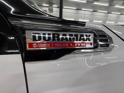 Used 2024 GMC Sierra 2500 Denali w/ Denali Reserve Package AWD/4WD image 38