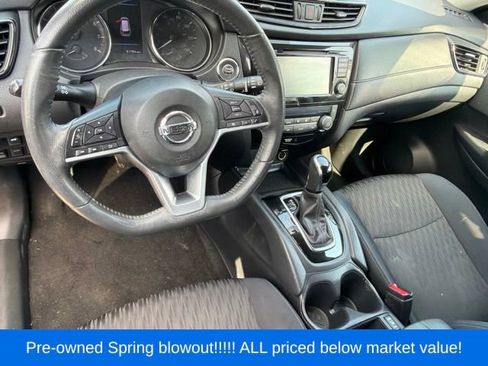 Used 2018 Nissan Rogue SV w/ Premium Package AWD/4WD image 14