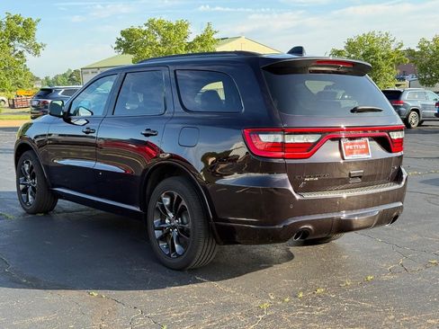 Used 2025 Dodge Durango R/T w/ Blacktop Package AWD/4WD image 5