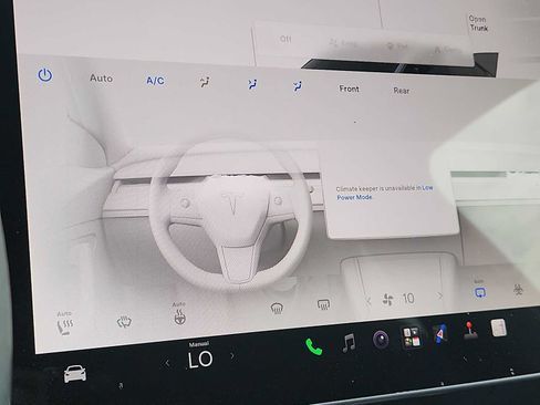 Used 2023 Tesla Model Y Long Range AWD/4WD image 27