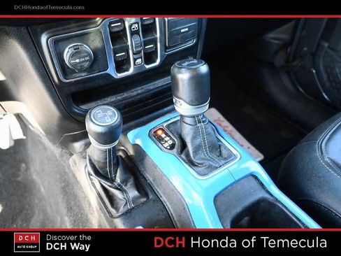 Used 2021 Jeep Wrangler Unlimited Sahara w/ Safety Group image 11