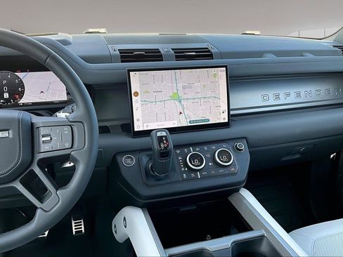 New 2025 Land Rover Defender 130 V8 AWD/4WD image 6