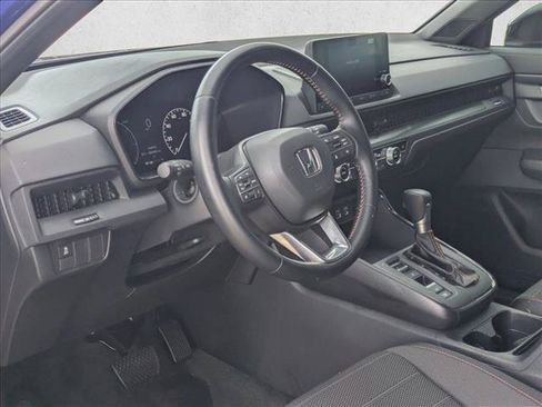 Used 2025 Honda CR-V Sport image 10